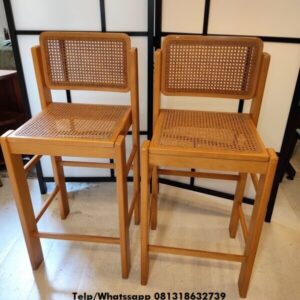 Kursi Bar Minimalis Rotan Cassian, kursi bar, kursi bar besi, kursi makan,kursi makan minimalis,kursi cafe minimalis,dinning chair,dinning table,kursi makan kayu,furniture cafe,ruang makan,custom furniture,furniture rotan,sofa,kursi restoran,furniture jepara,kursi cafe murah,kursi makan murah,furniture murah,furniture minimalis,kursi cafe industrial,meja cafe,kursi dan meja cafe,harga kursi cafe,bangku cafe, gambar kursi cafe,kursi bar,jual kursi bar jakarta,jual kursi bar jogja,kursi bar minimalis,gambar kursi bar, meja bar,